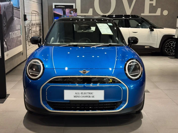 📌 Models : j01 cooper se ประกันภัยชั้นหนึ่ง 3 ปี*