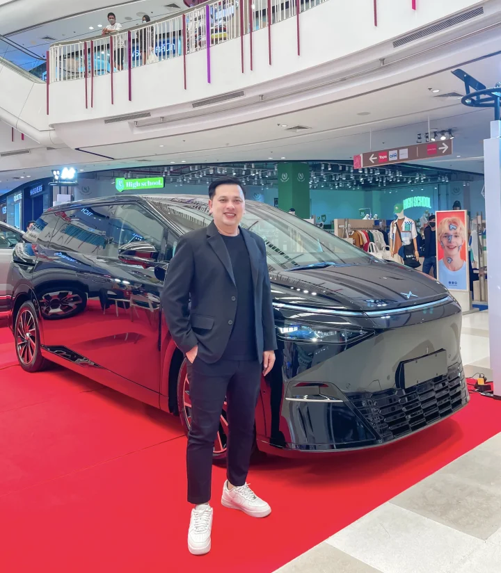 New Elegance with XPENG X9 รับข้อเสนอสุดพิเศษ